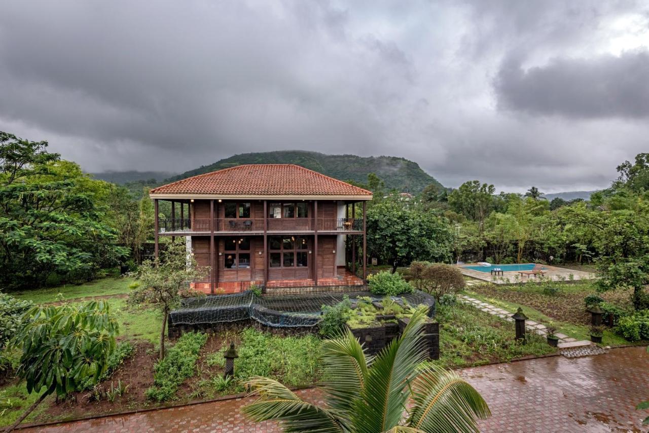 Saffronstays Boulevard Loghouse - A Wooden Chalet Amidst Nature Kārli Esterno foto